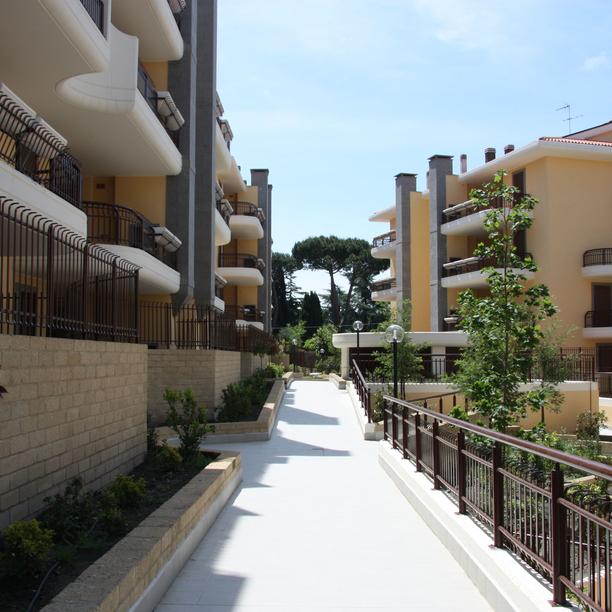 Nuovo coplesso a Marino Il Grappolo Gruppo Rossi